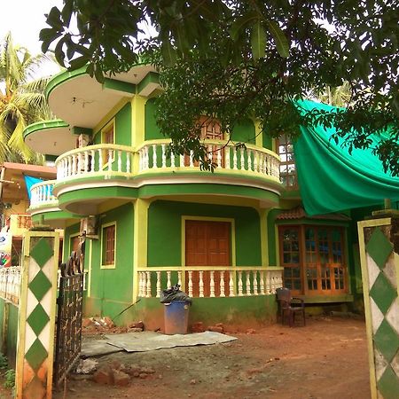 קלנגוטה J.S Holiday Guest House מראה חיצוני תמונה