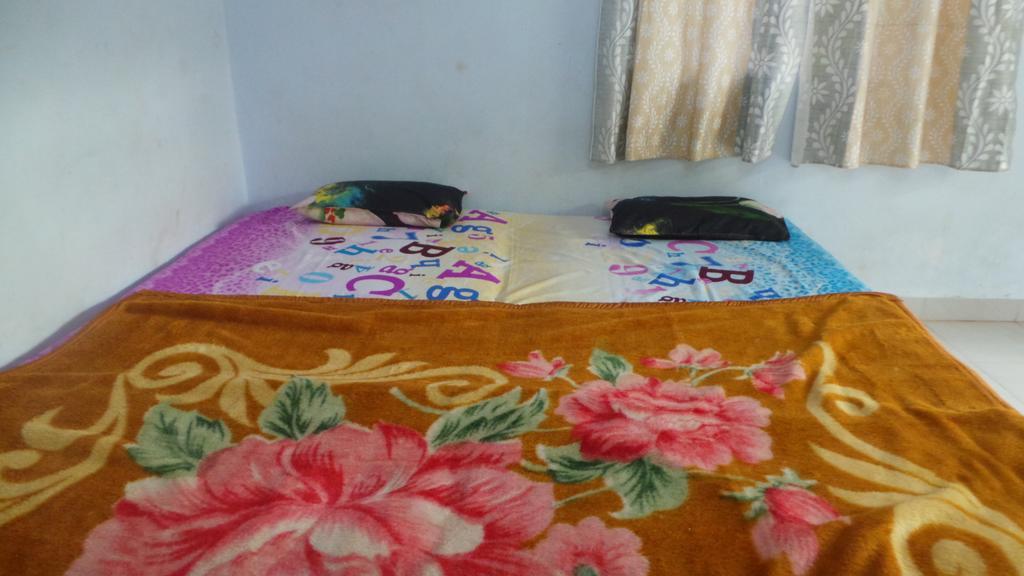 קלנגוטה J.S Holiday Guest House מראה חיצוני תמונה