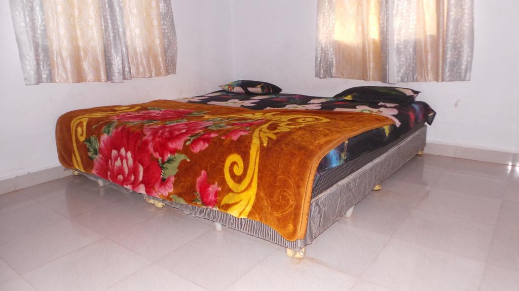 קלנגוטה J.S Holiday Guest House מראה חיצוני תמונה