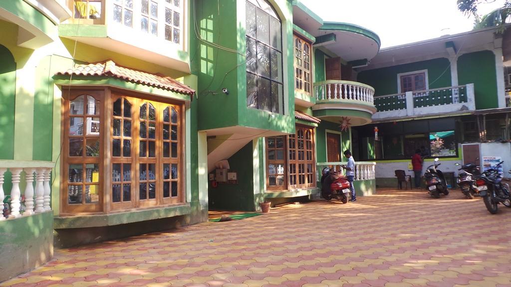קלנגוטה J.S Holiday Guest House מראה חיצוני תמונה